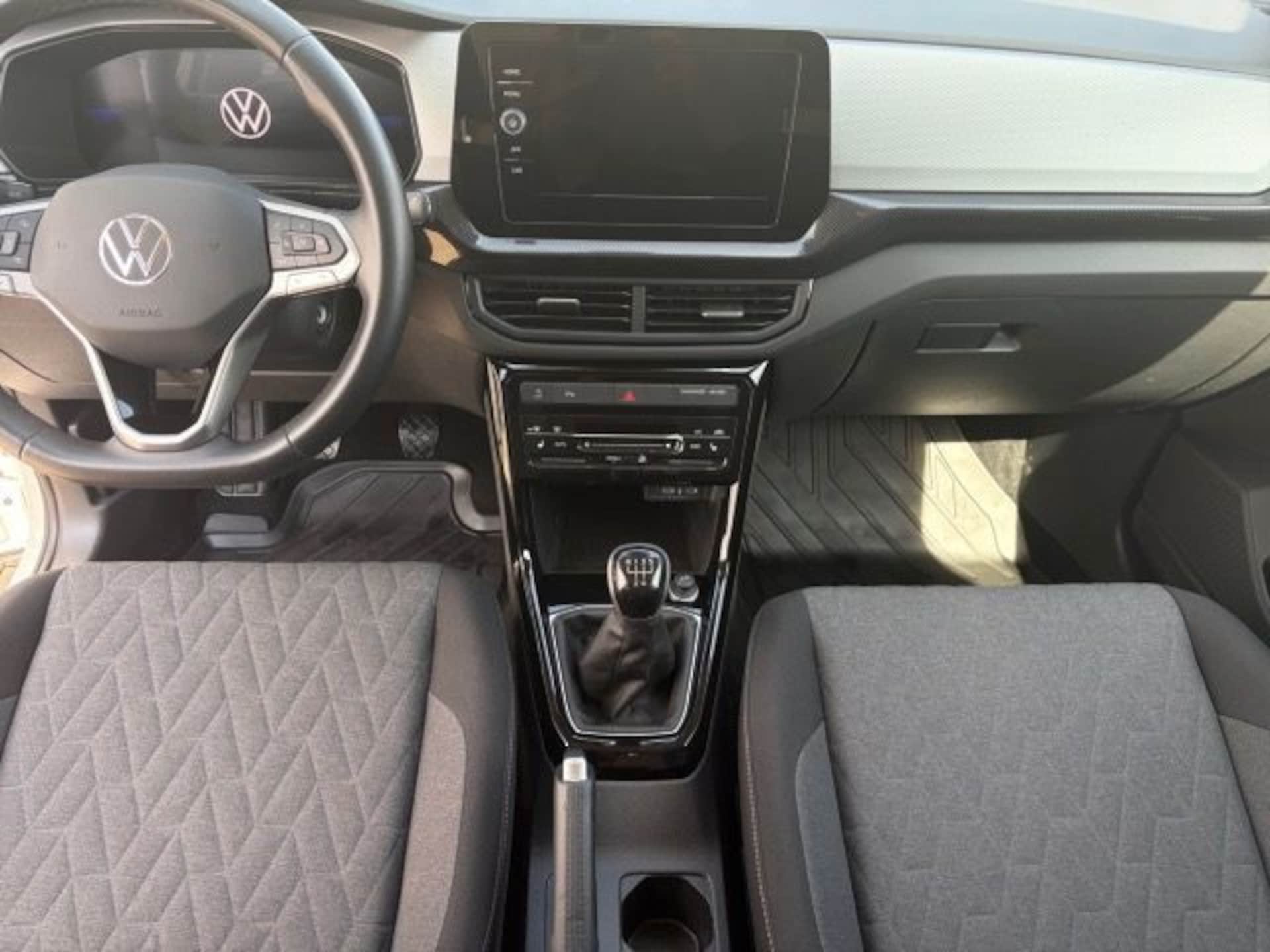 Volkswagen T-Cross Life