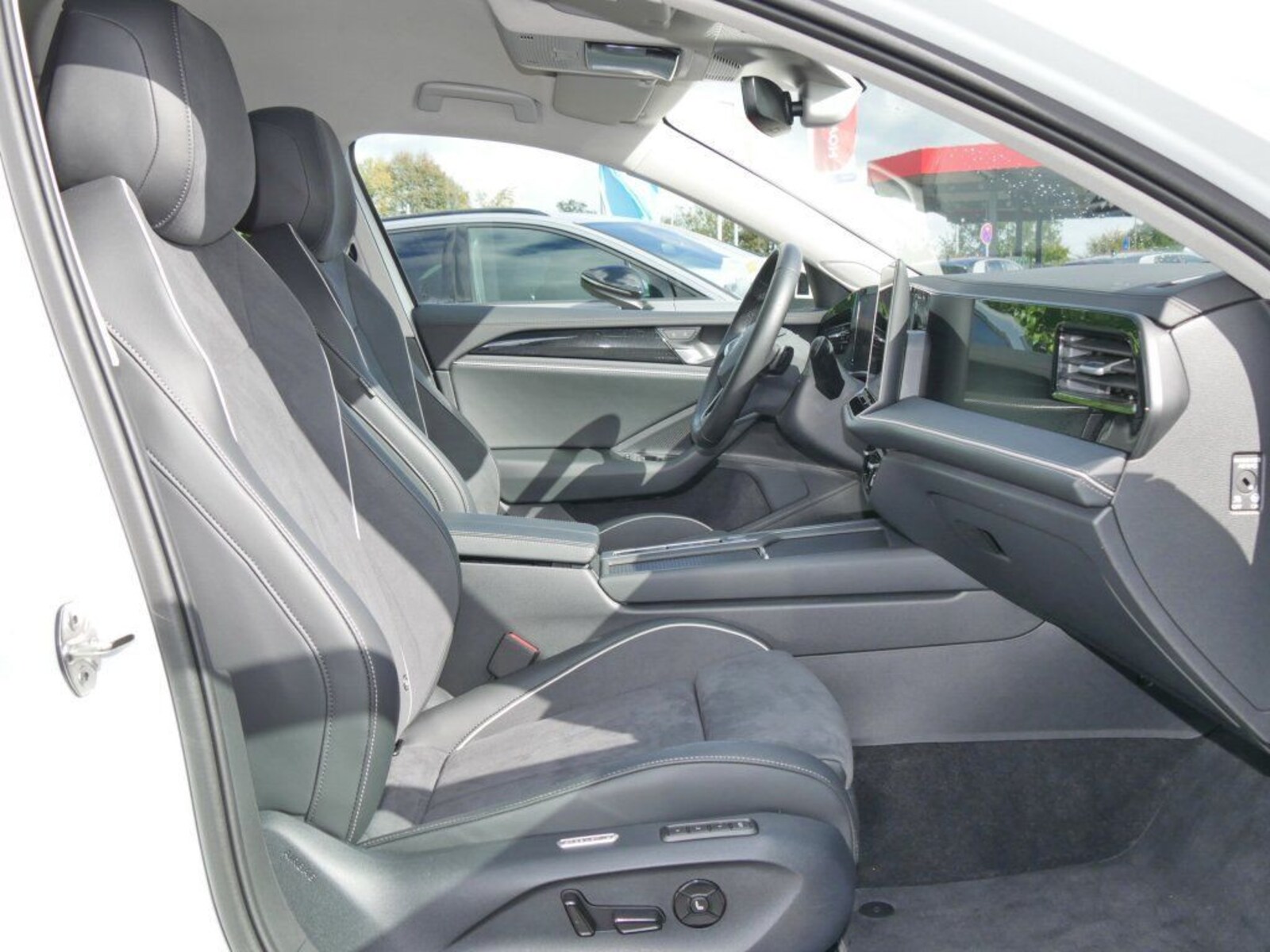 Volkswagen Passat – Bild 3