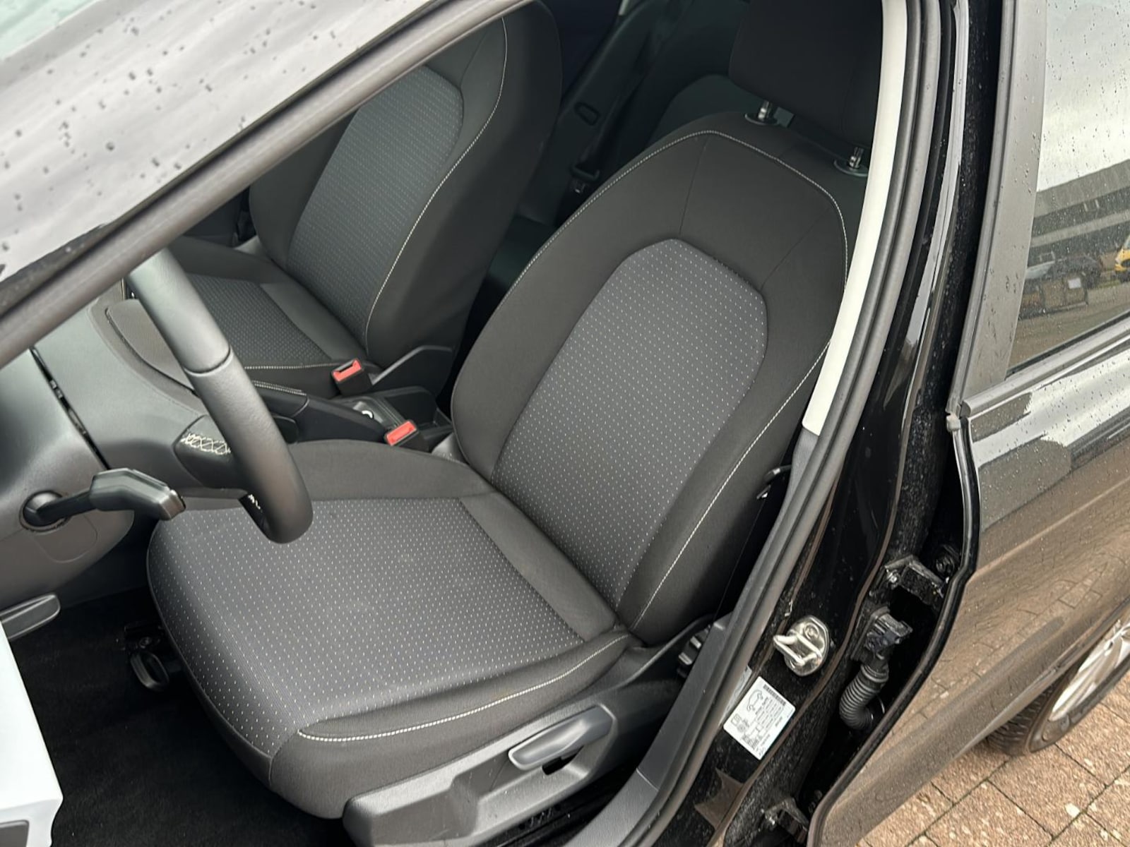 SEAT Arona – Bild 6