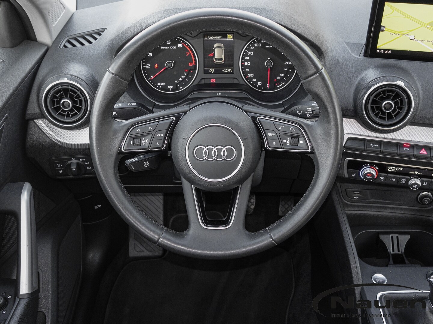 Image about Audi Q2 35 TFSI Schaltgetriebe