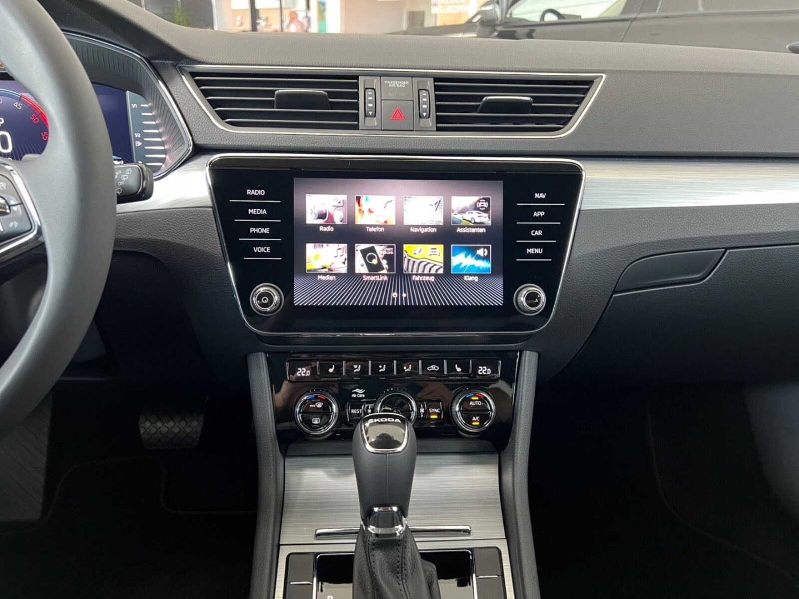 Škoda Superb Combi – Bild 12
