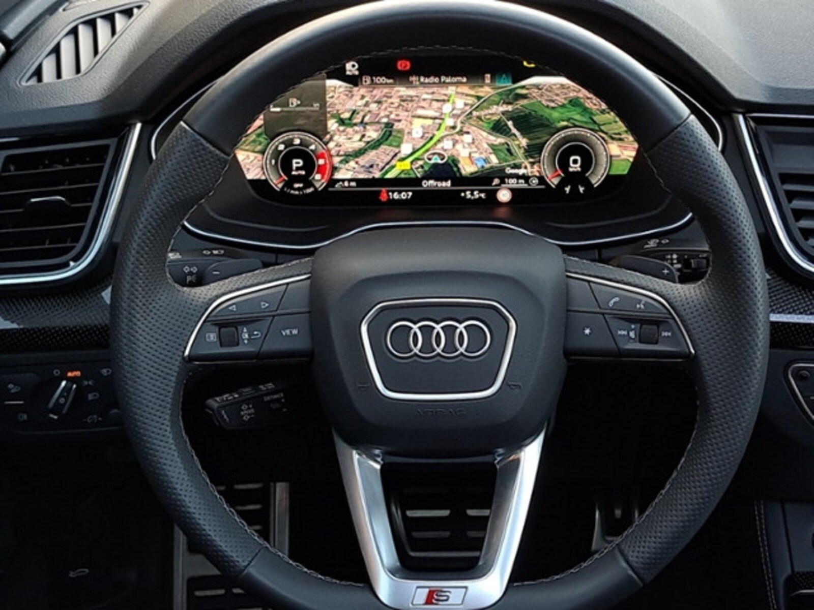 Audi SQ5 – Bild 16