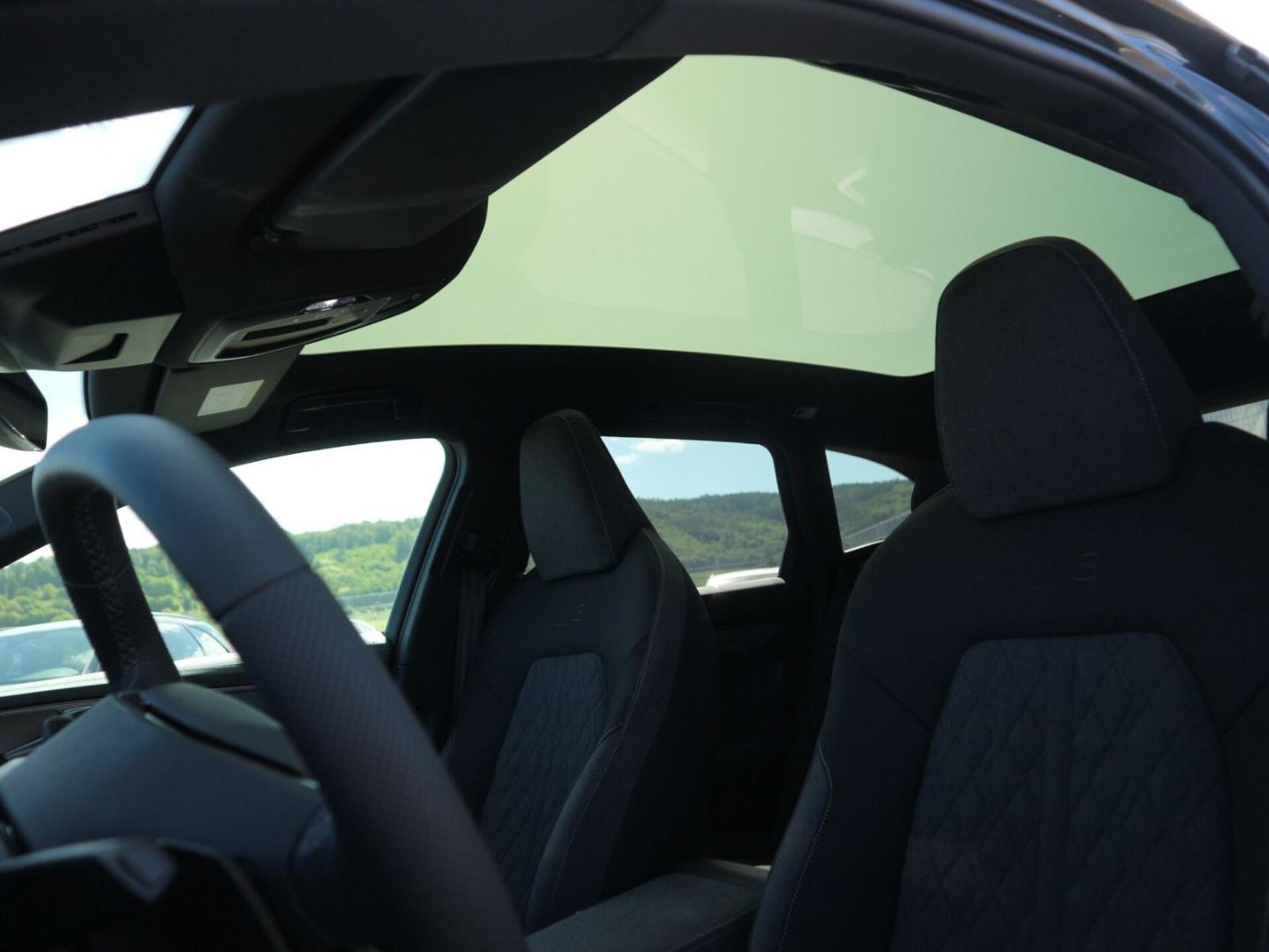 Audi A6 Avant edition one