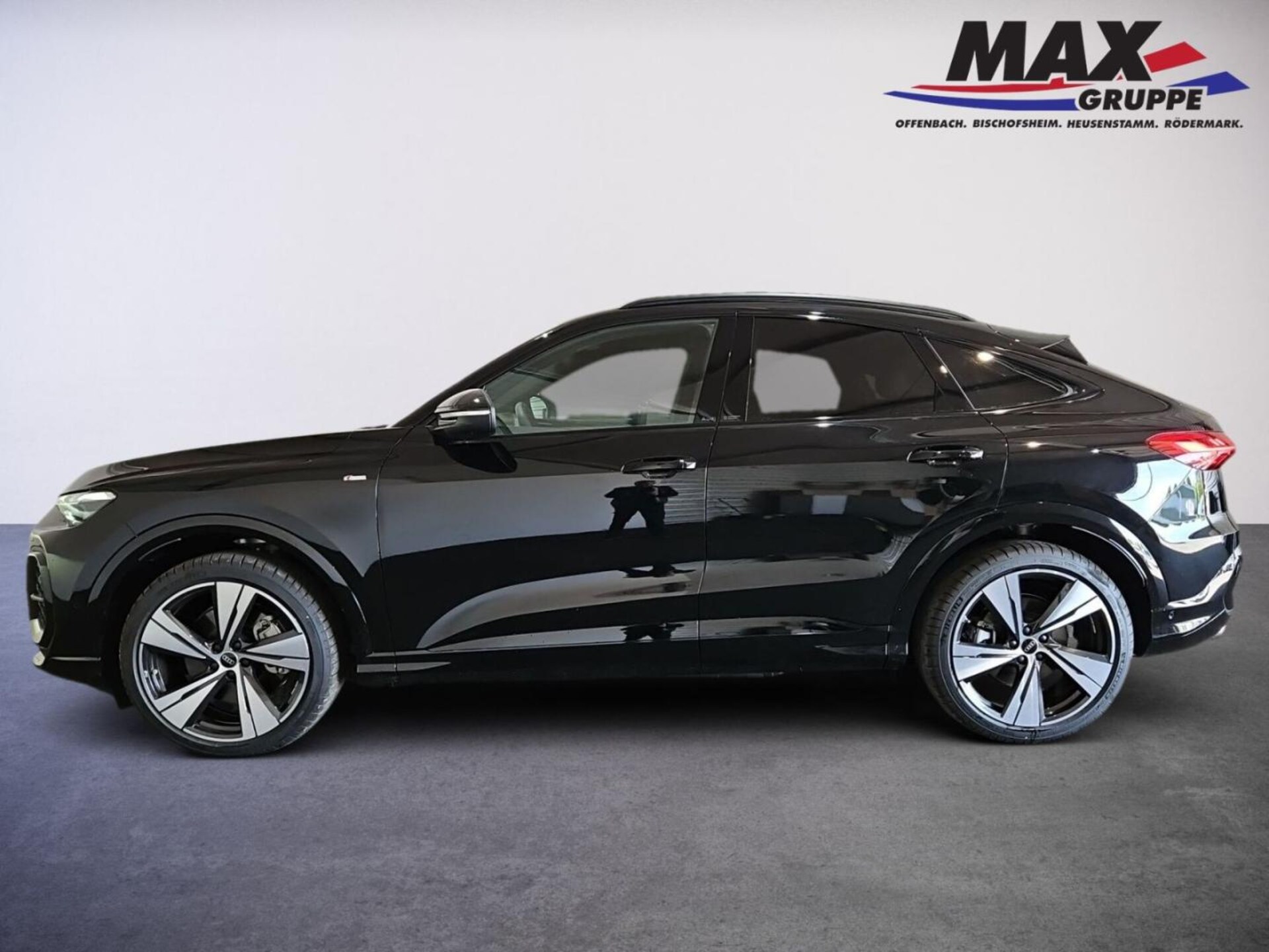 Audi Q5 Sportback edition one