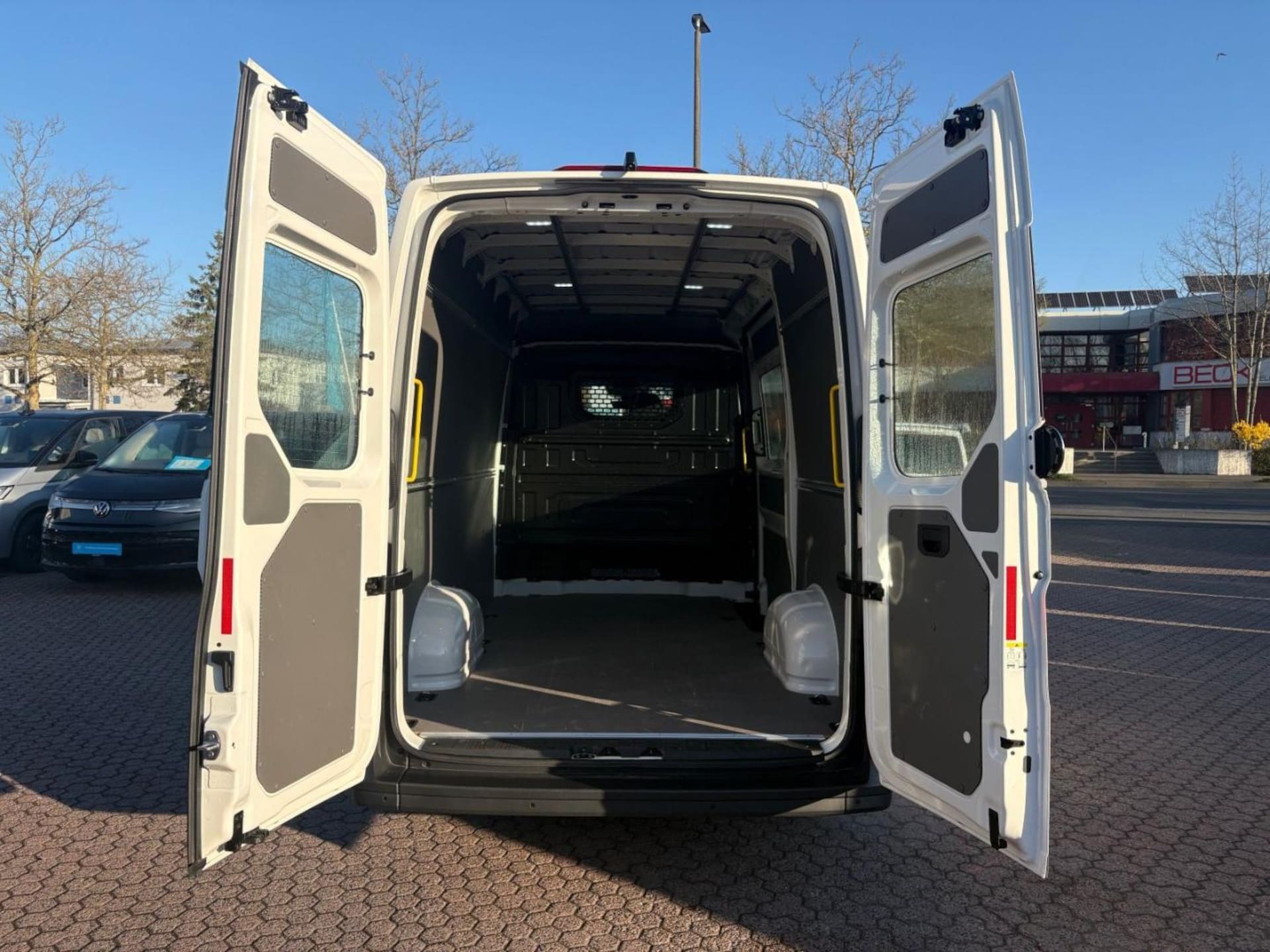 Volkswagen Crafter Kasten mittlerer Radstand
