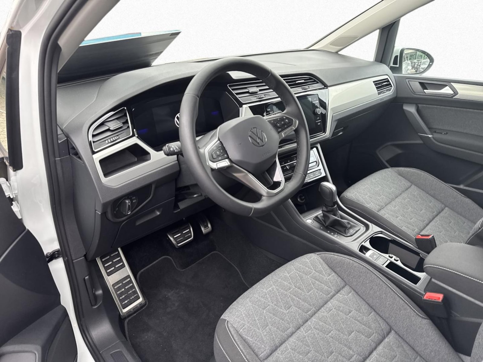 Volkswagen Touran – Bild 7