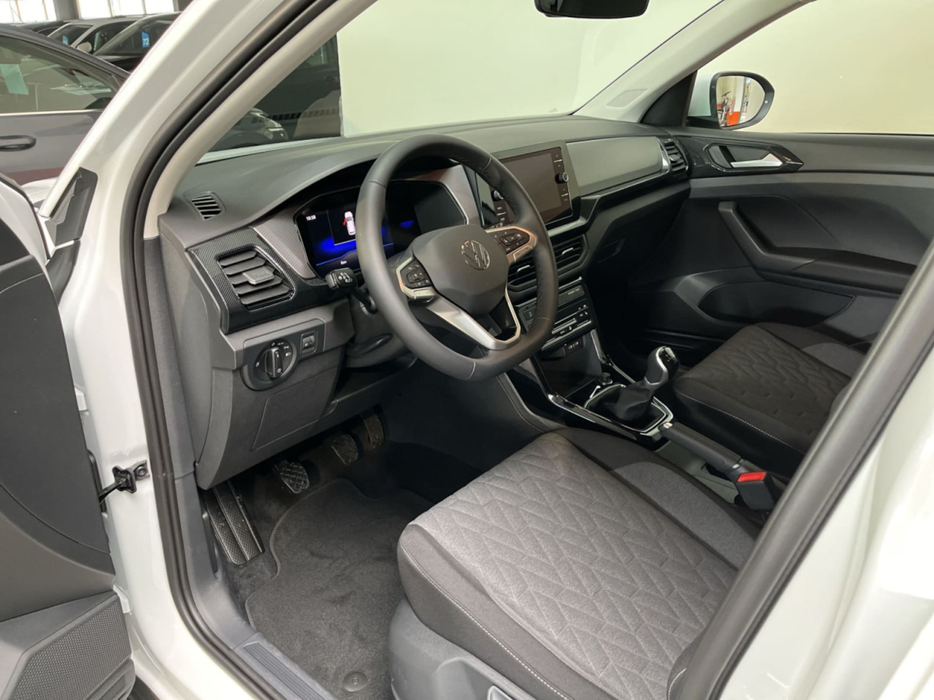Volkswagen T-Cross Life