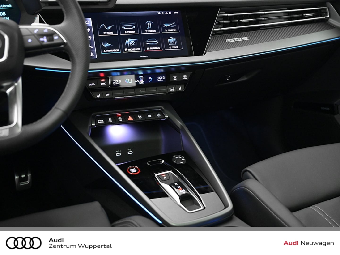 Bild über Audi S3 Sportback TFSI quattro S tronic - für weitere Informationen kontaktieren Sie den Audi Partner