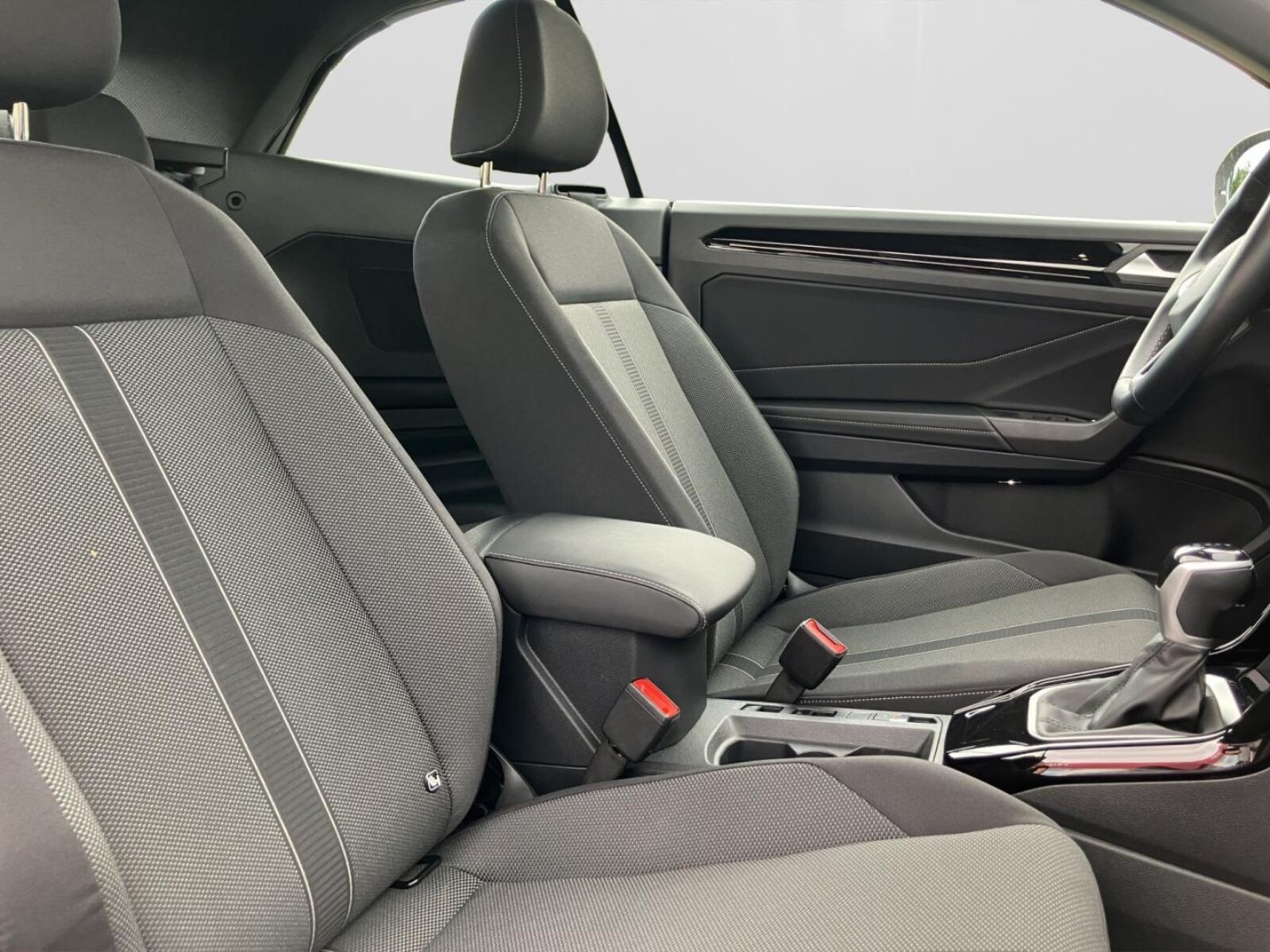 Volkswagen T-Roc Cabriolet – Bild 20