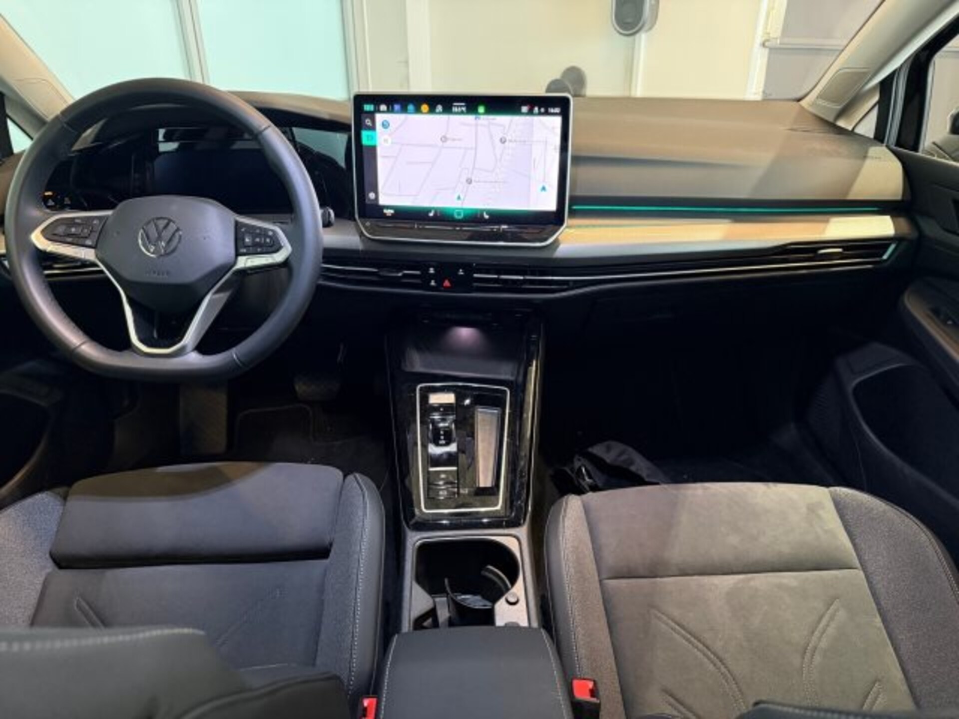 Volkswagen Golf Style