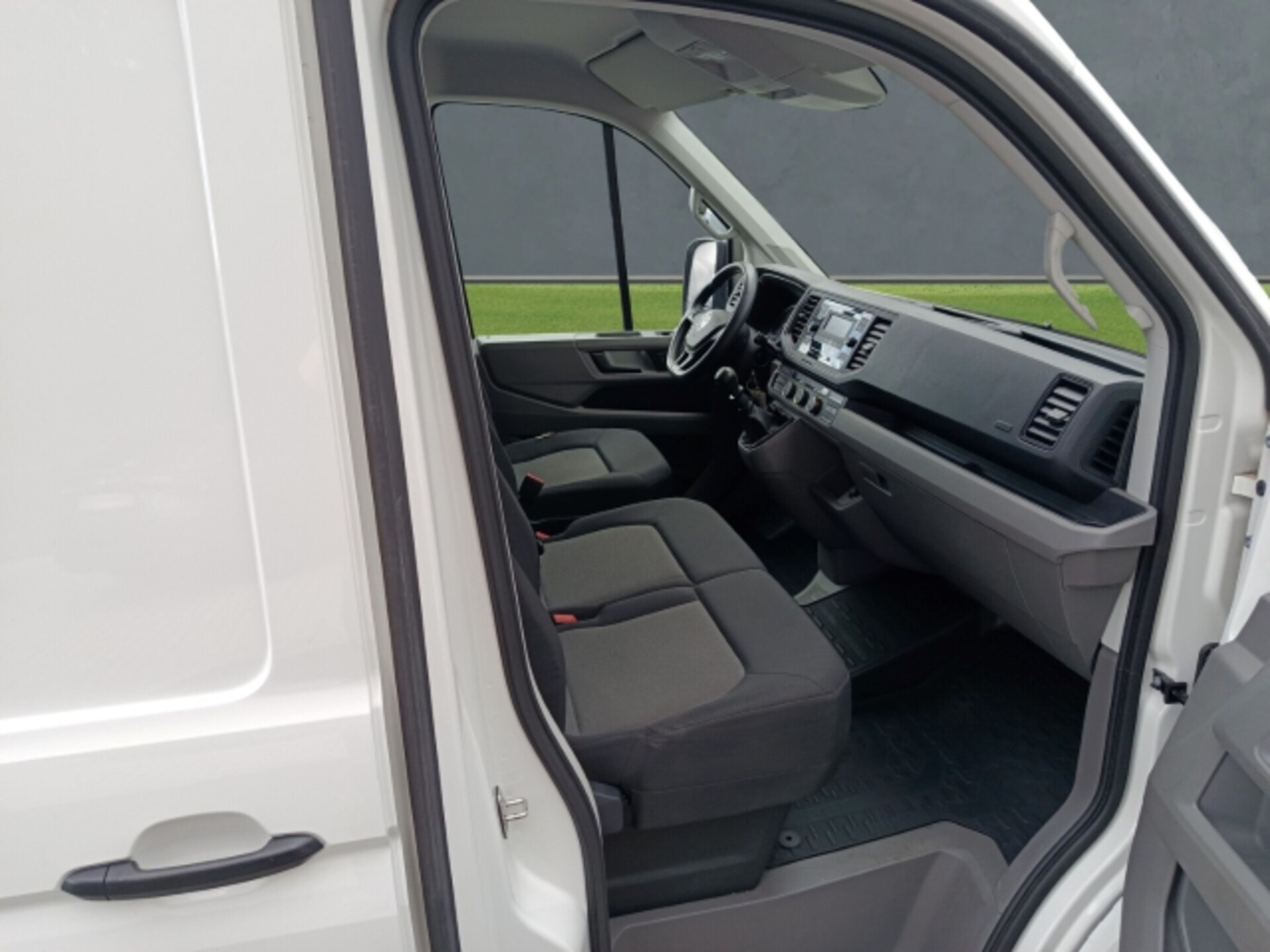 Volkswagen Crafter Kasten mittlerer Radstand