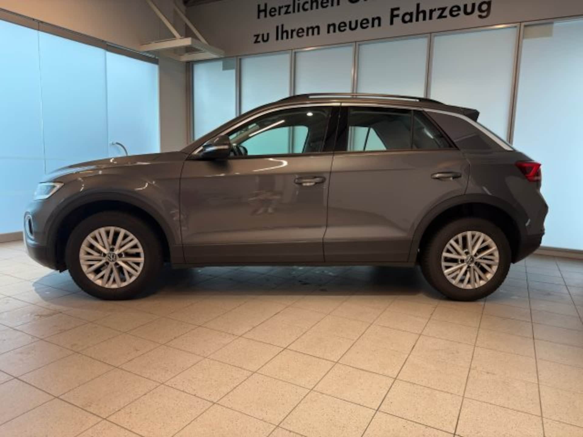 Volkswagen T-Roc Life