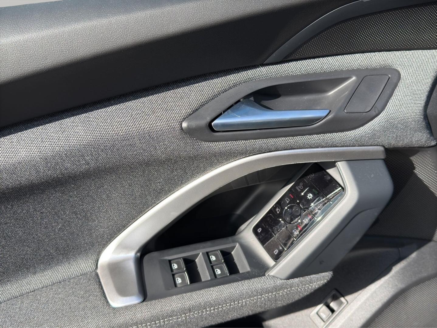 Bild über Audi Q5 SUV TDI quattro 150 kW S tronic - für weitere Informationen kontaktieren Sie den Audi Partner