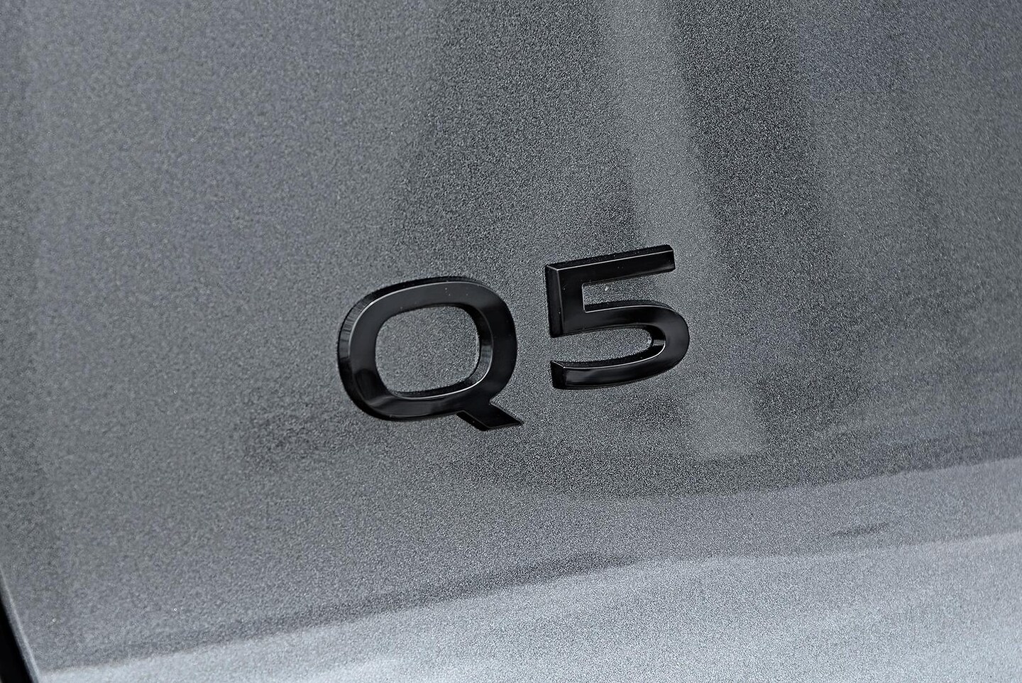 Image about Audi Q5 SUV TDI quattro 150 kW sport