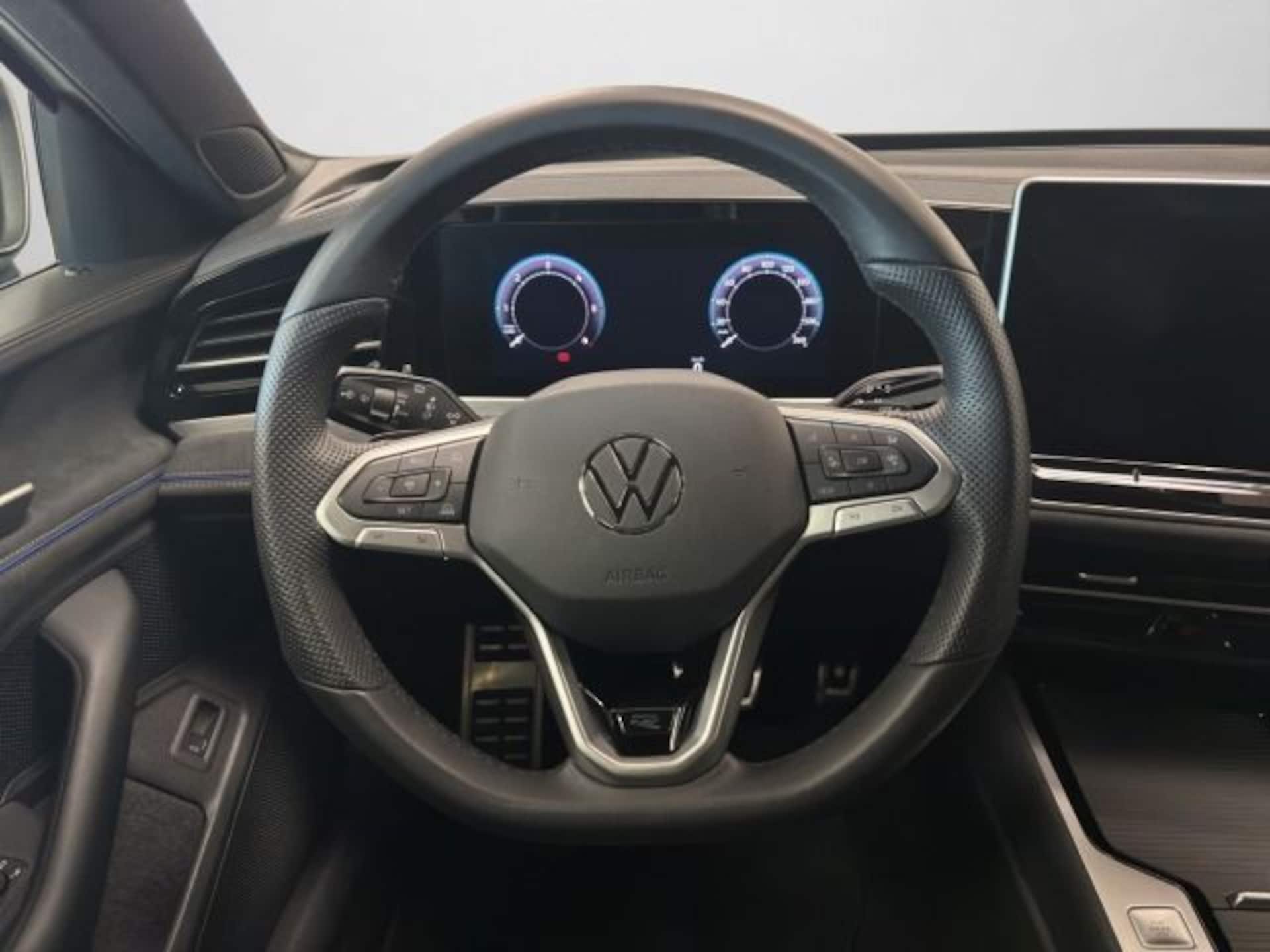 Volkswagen Passat R-Line