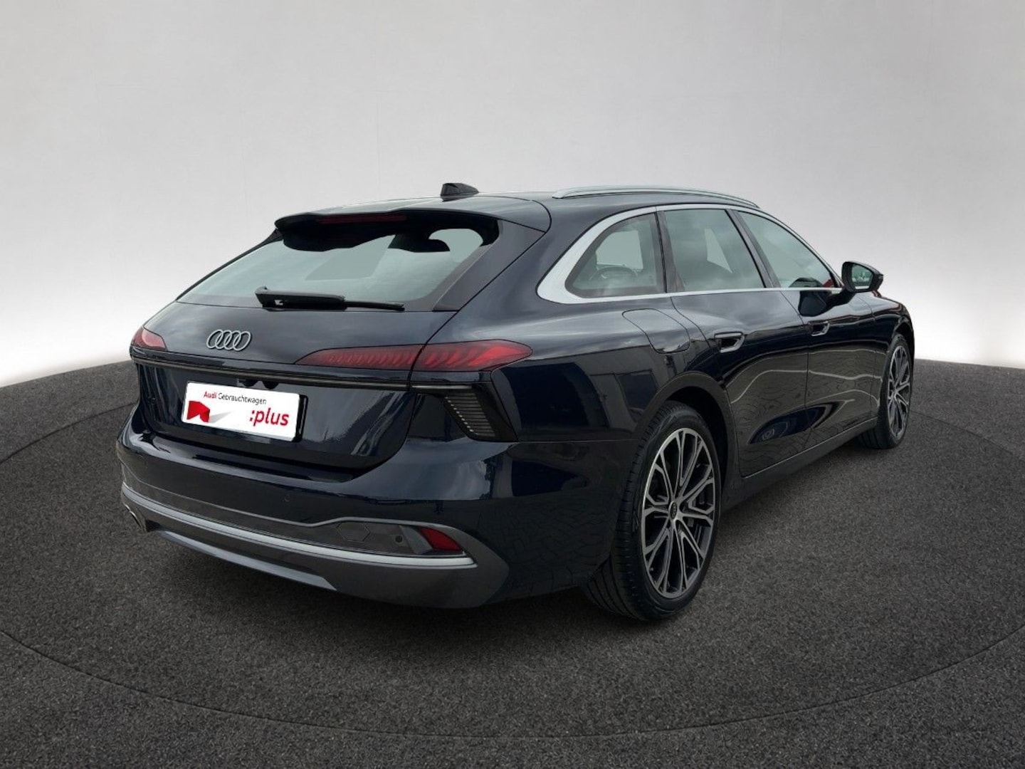 Bild über Audi A6 Avant TDI 150 kW S tronic - für weitere Informationen kontaktieren Sie den Audi Partner