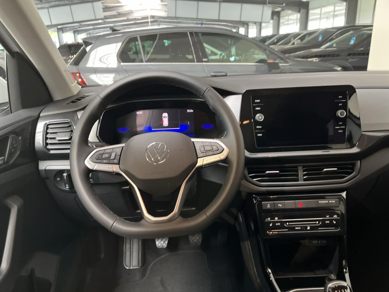 Volkswagen T-Cross – Bild 8
