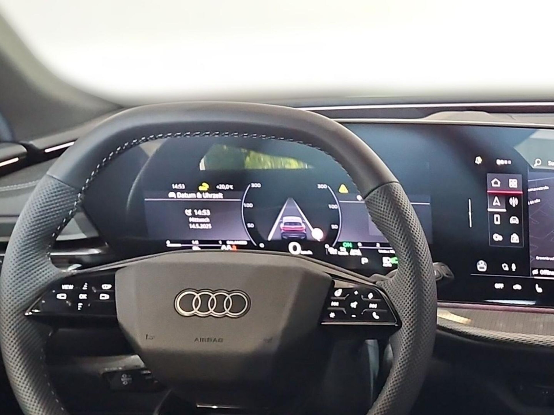 Audi Q5 Sportback edition one