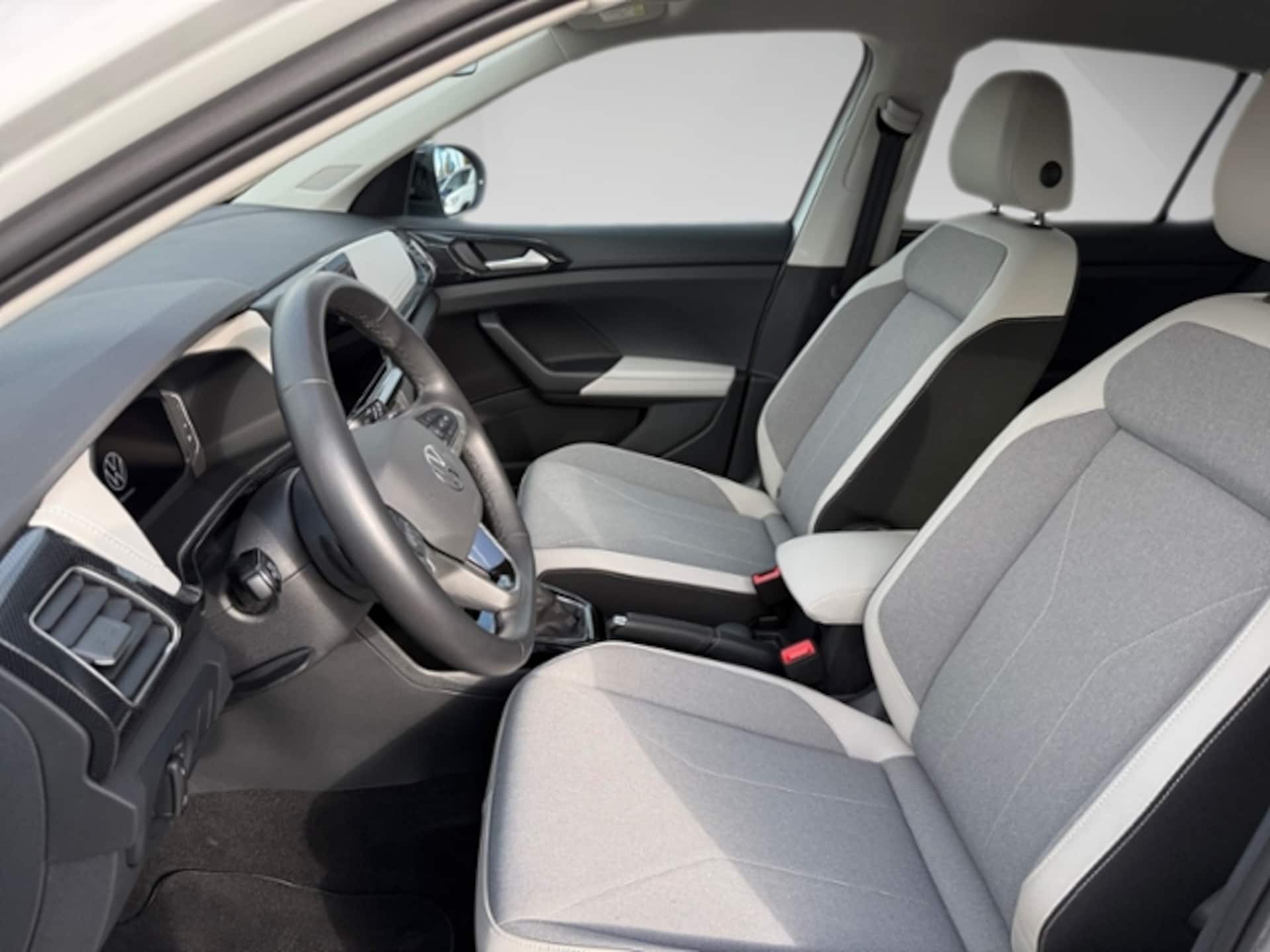 Volkswagen T-Cross Style