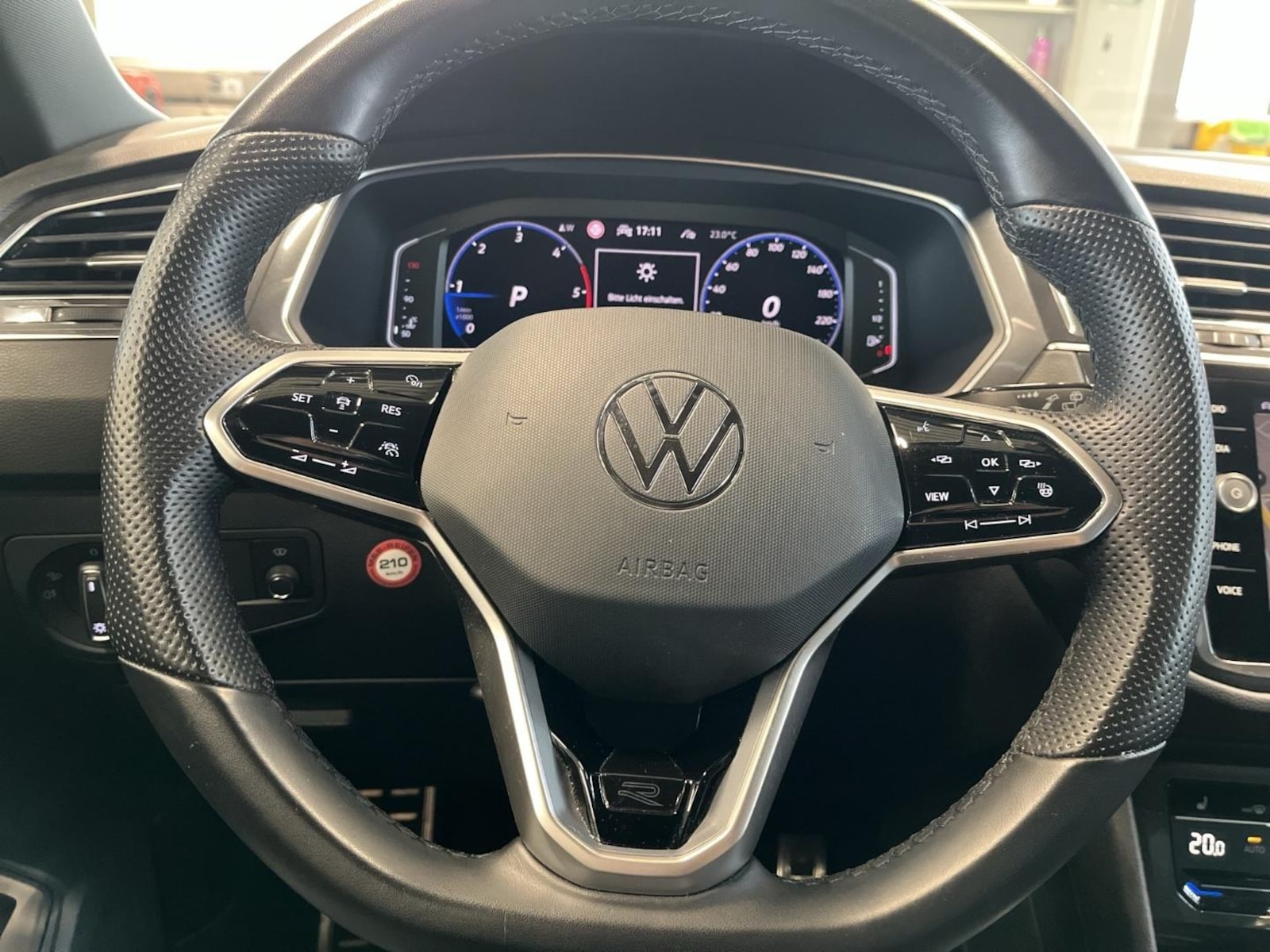 Volkswagen Tiguan Allspace – Bild 18