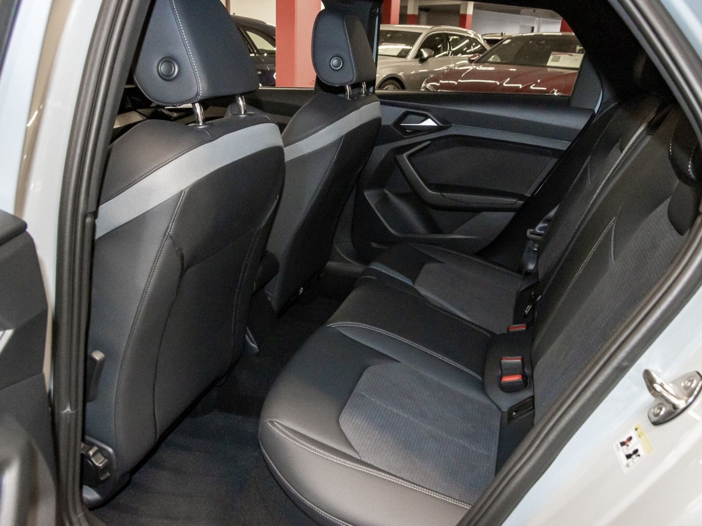Bild über Audi A1 allstreet 35 TFSI S tronic - für weitere Informationen kontaktieren Sie den Audi Partner