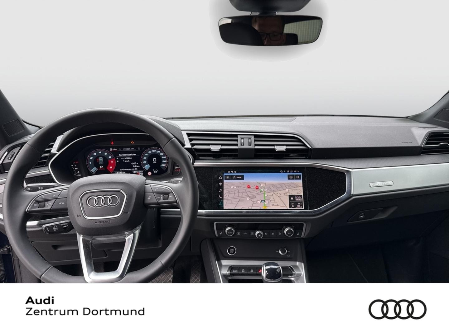Bild über Audi Q3 TFSI quattro 180 kW S tronic - für weitere Informationen kontaktieren Sie den Audi Partner