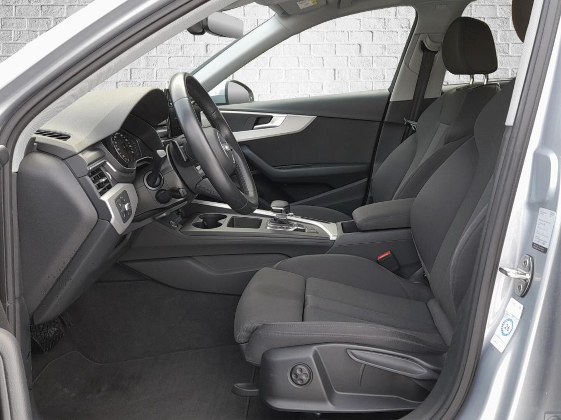 Audi A4 Limousine