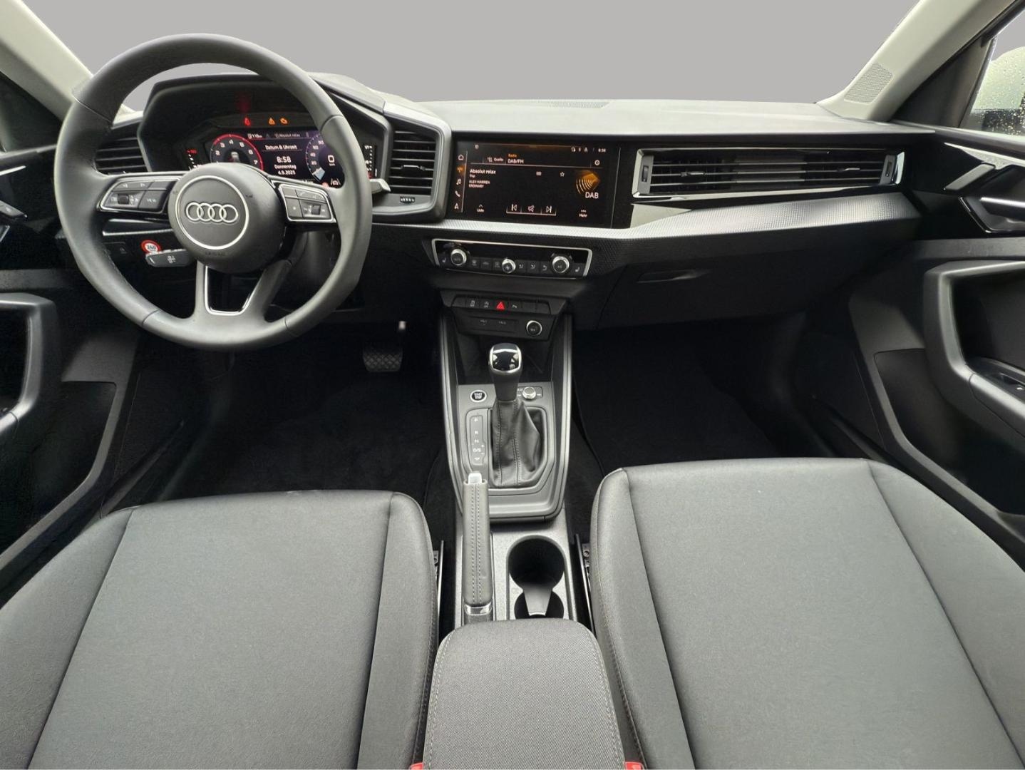 Bild über Audi A1 Sportback 25 TFSI S tronic - für weitere Informationen kontaktieren Sie den Audi Partner