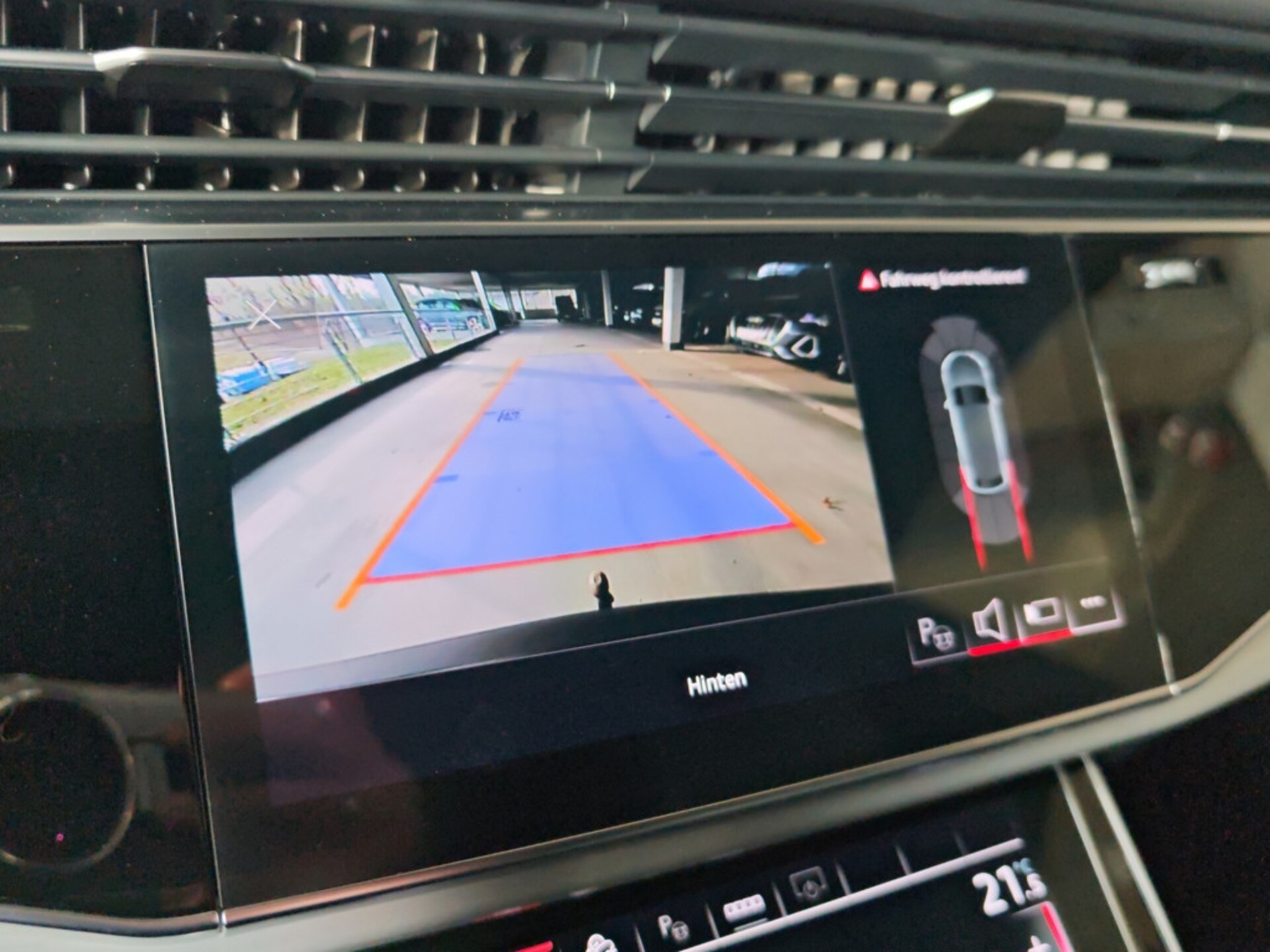Audi SQ8 SUV