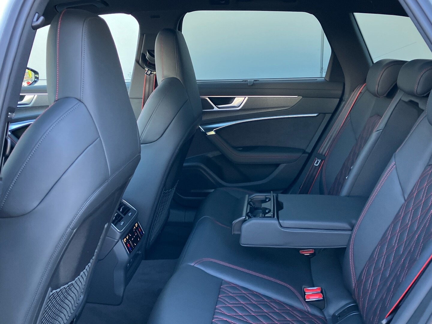 Image about Audi S6 Avant TDI quattro tiptronic