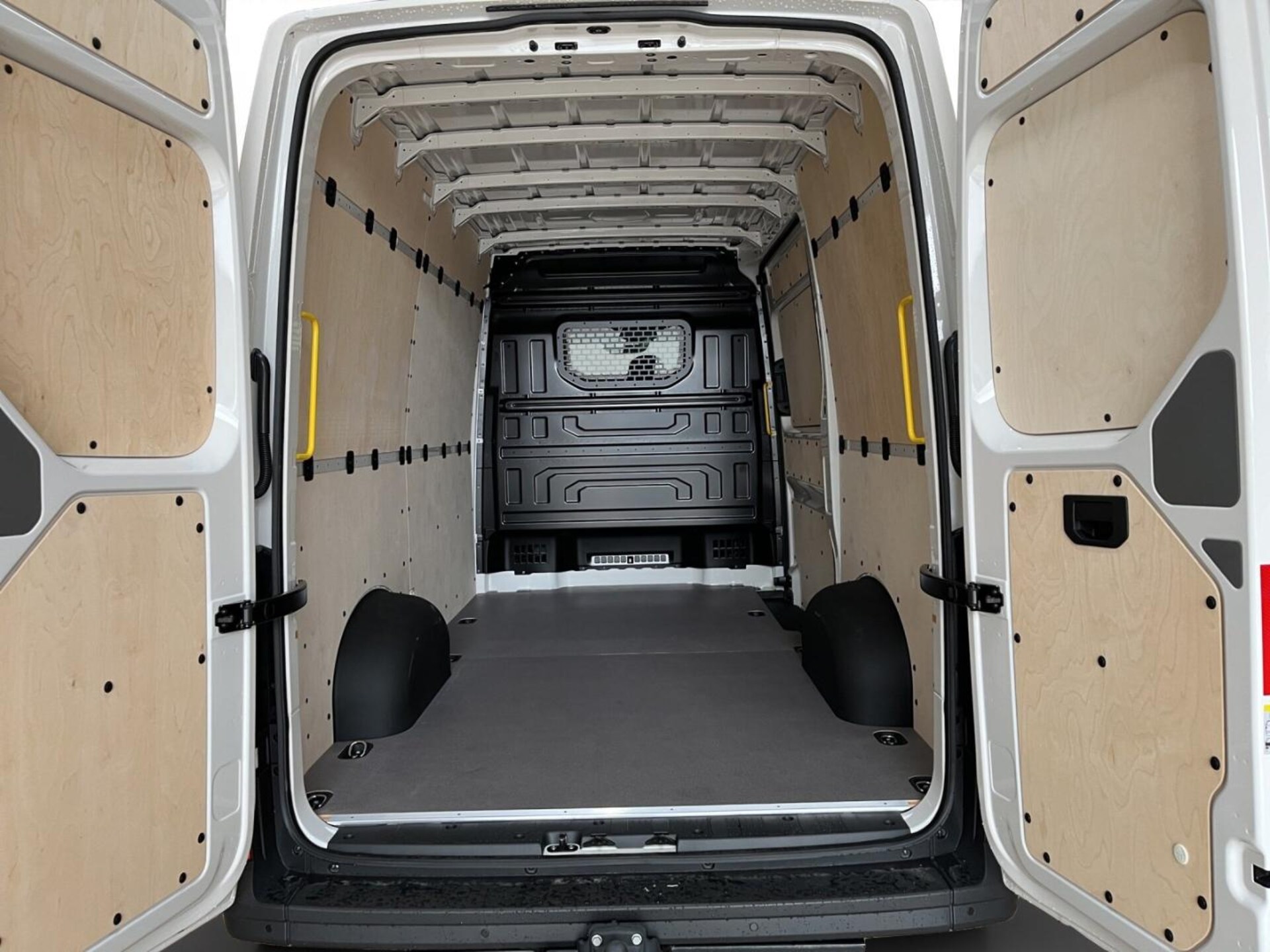 Volkswagen Crafter Kasten mittlerer Radstand