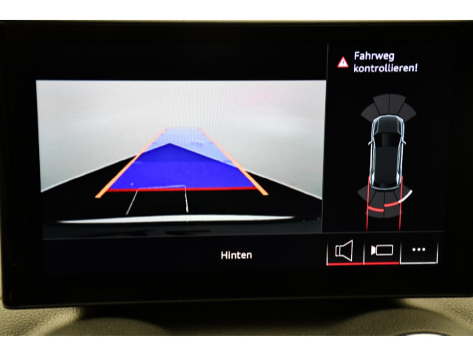 Audi Q2 S line