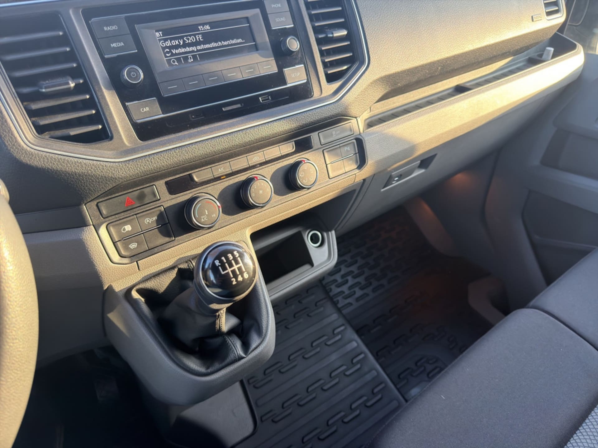Volkswagen Crafter Kasten mittlerer Radstand