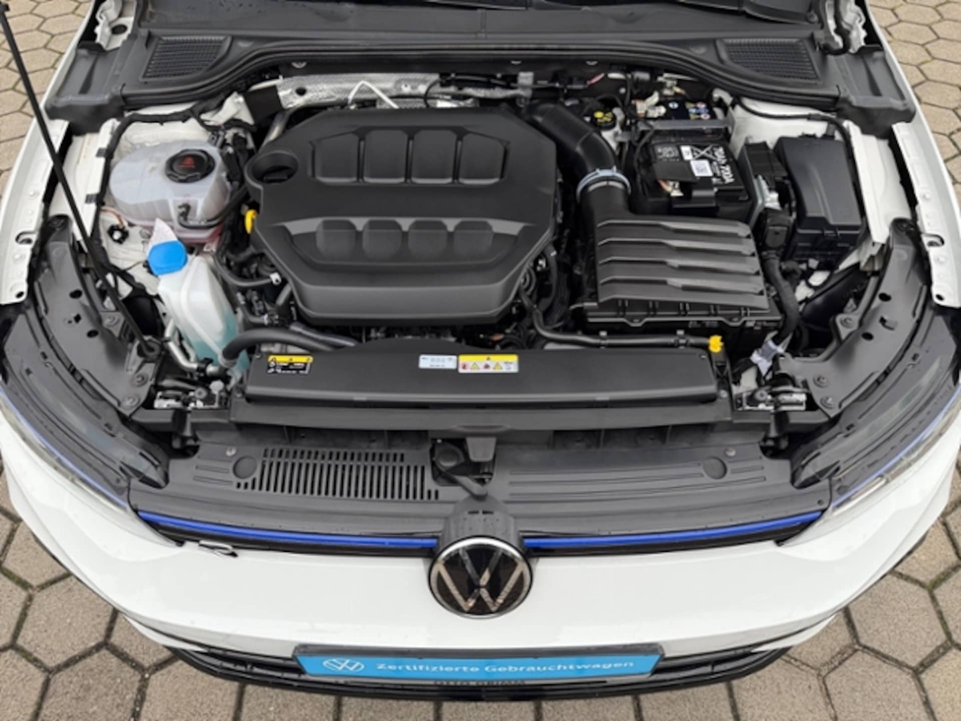 Volkswagen Golf R