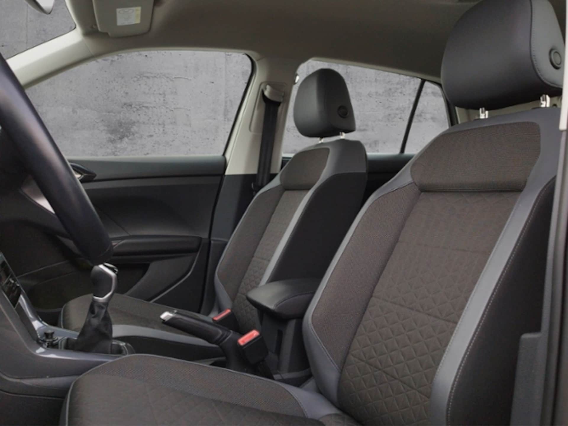 Volkswagen T-Cross Style