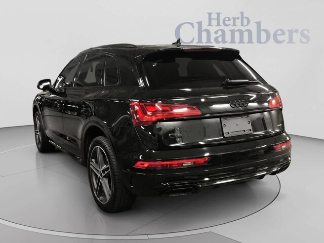 2024 Audi Q5 TFSI e