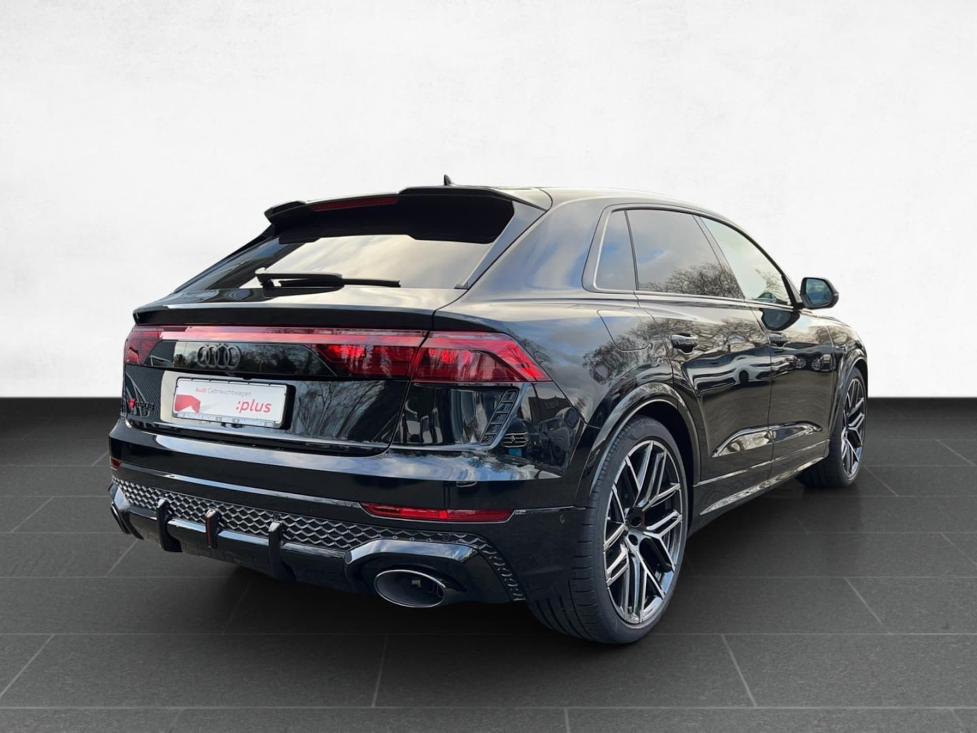 Audi RS Q8 SUV