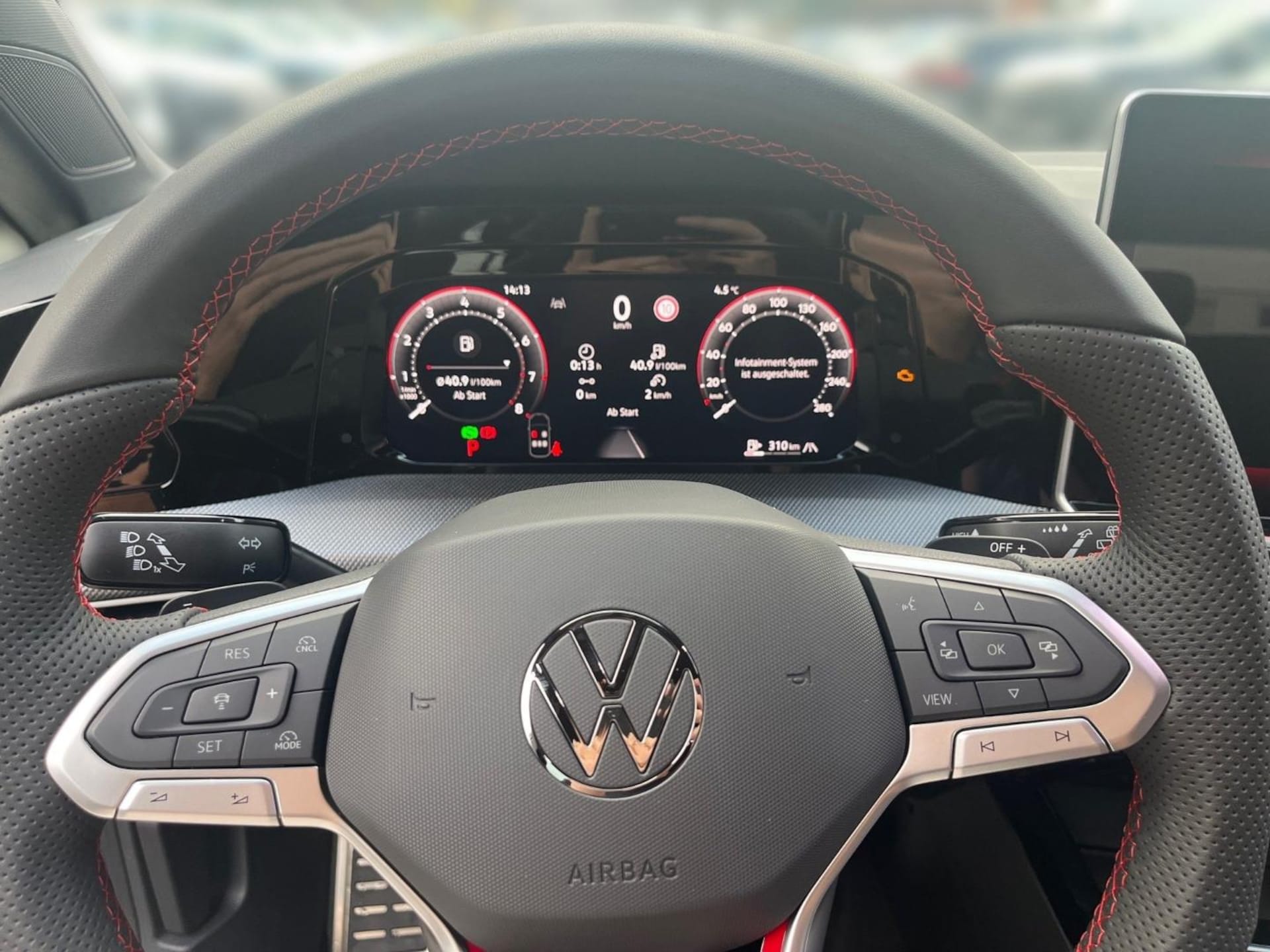 Volkswagen Golf GTI