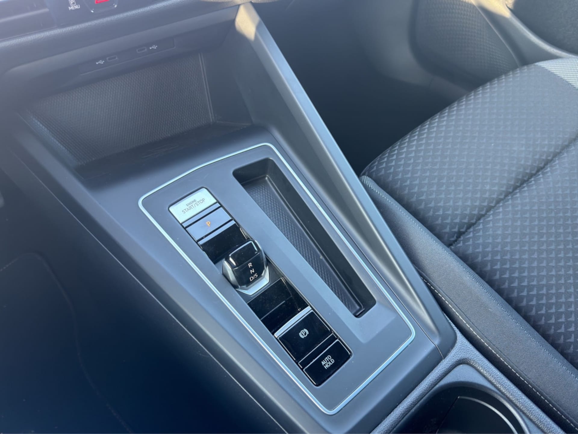 Volkswagen Golf Active
