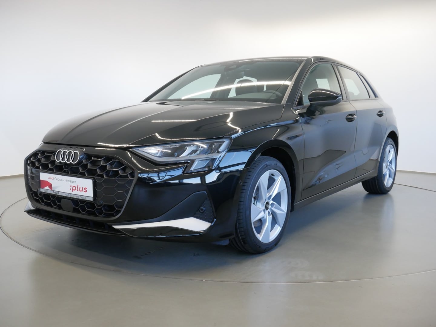 Bild über Audi A3 Sportback advanced 30 TDI Schaltgetriebe - für weitere Informationen kontaktieren Sie den Audi Partner