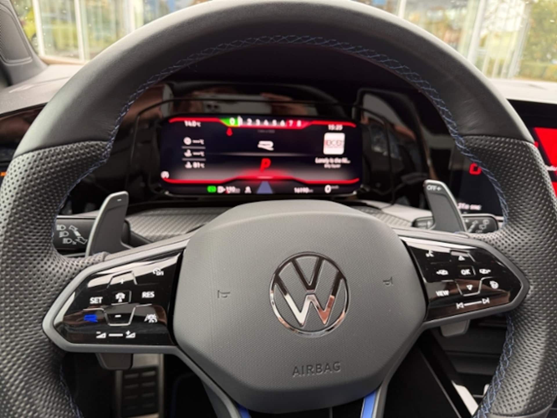 Volkswagen Golf R