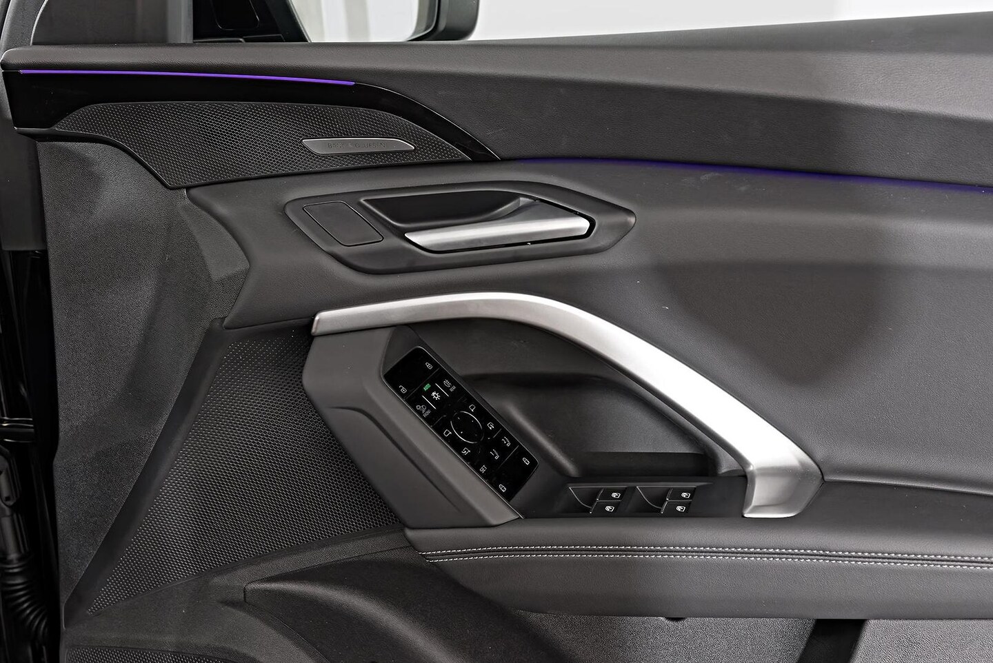 Image about Audi Q5 SUV TFSI 150 kW