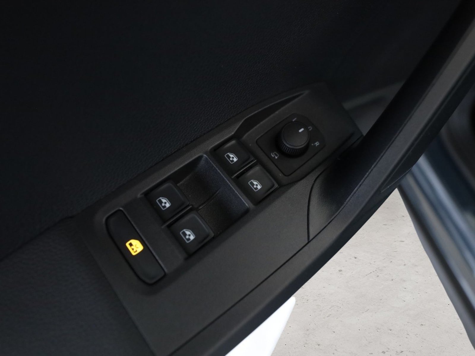 SEAT Arona – Bild 13