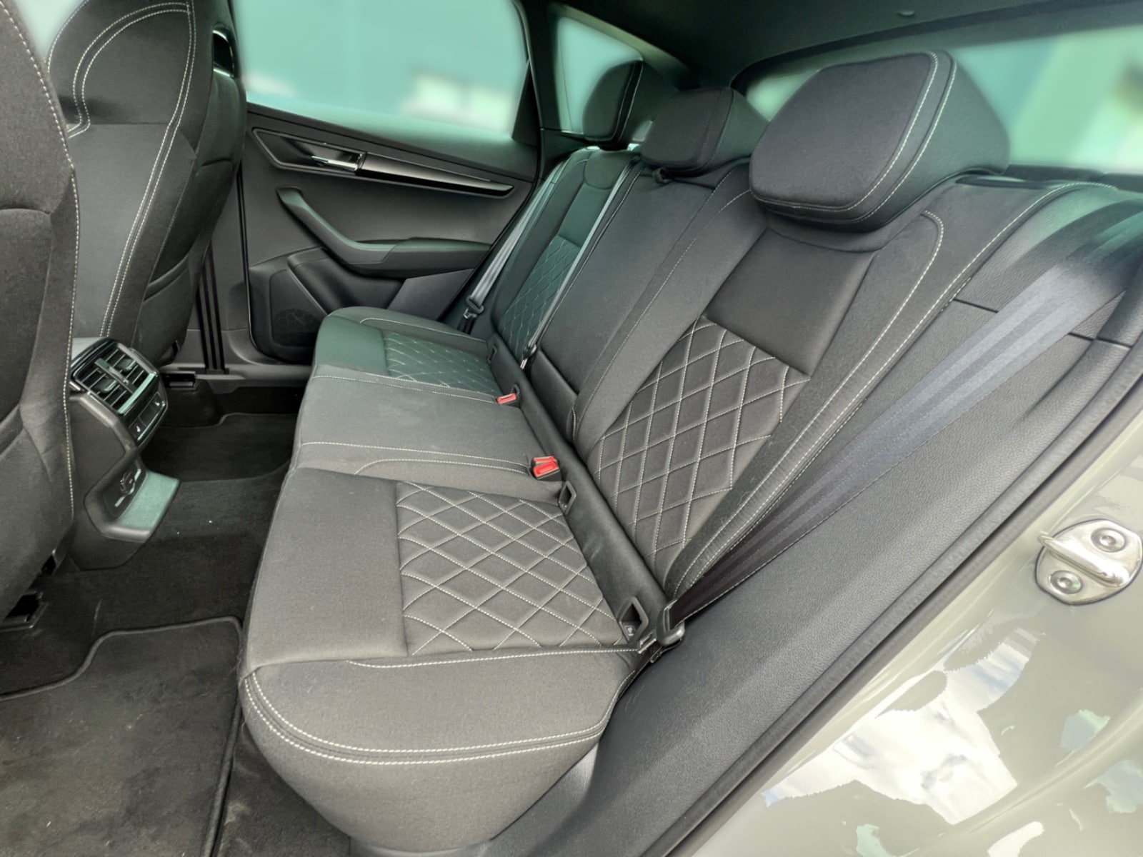 Škoda Karoq – Bild 9