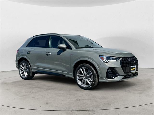 2025 Audi Q3 S Line Premium's photo