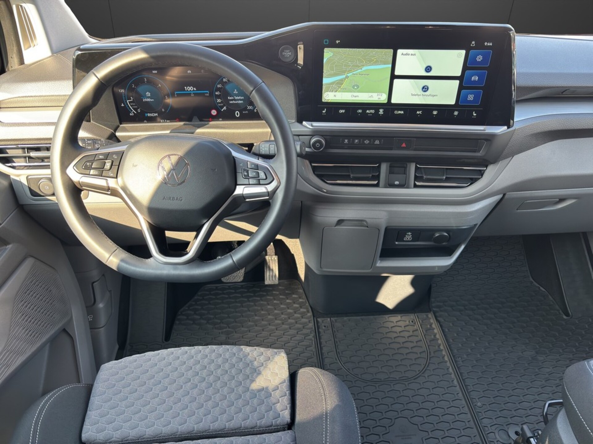 Volkswagen Caravelle langer Radstand Life