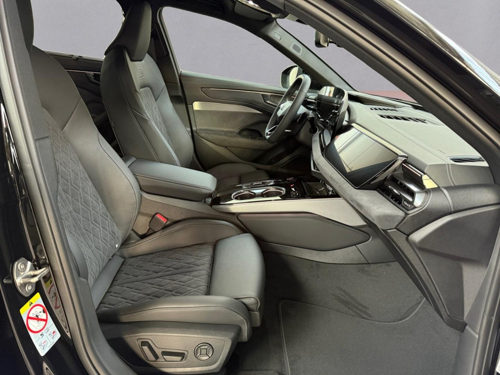 Audi A6 Avant e-hybrid