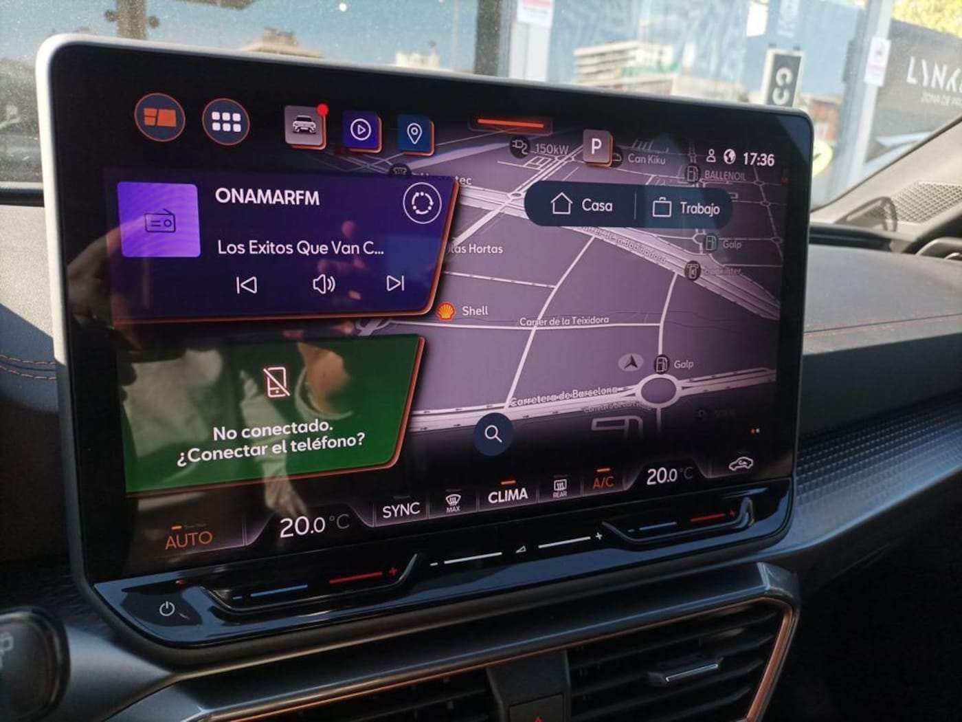 CUPRA Leon Sportstourer 1.5 eTSI DSG 110 kW (150 CV) — photo 10