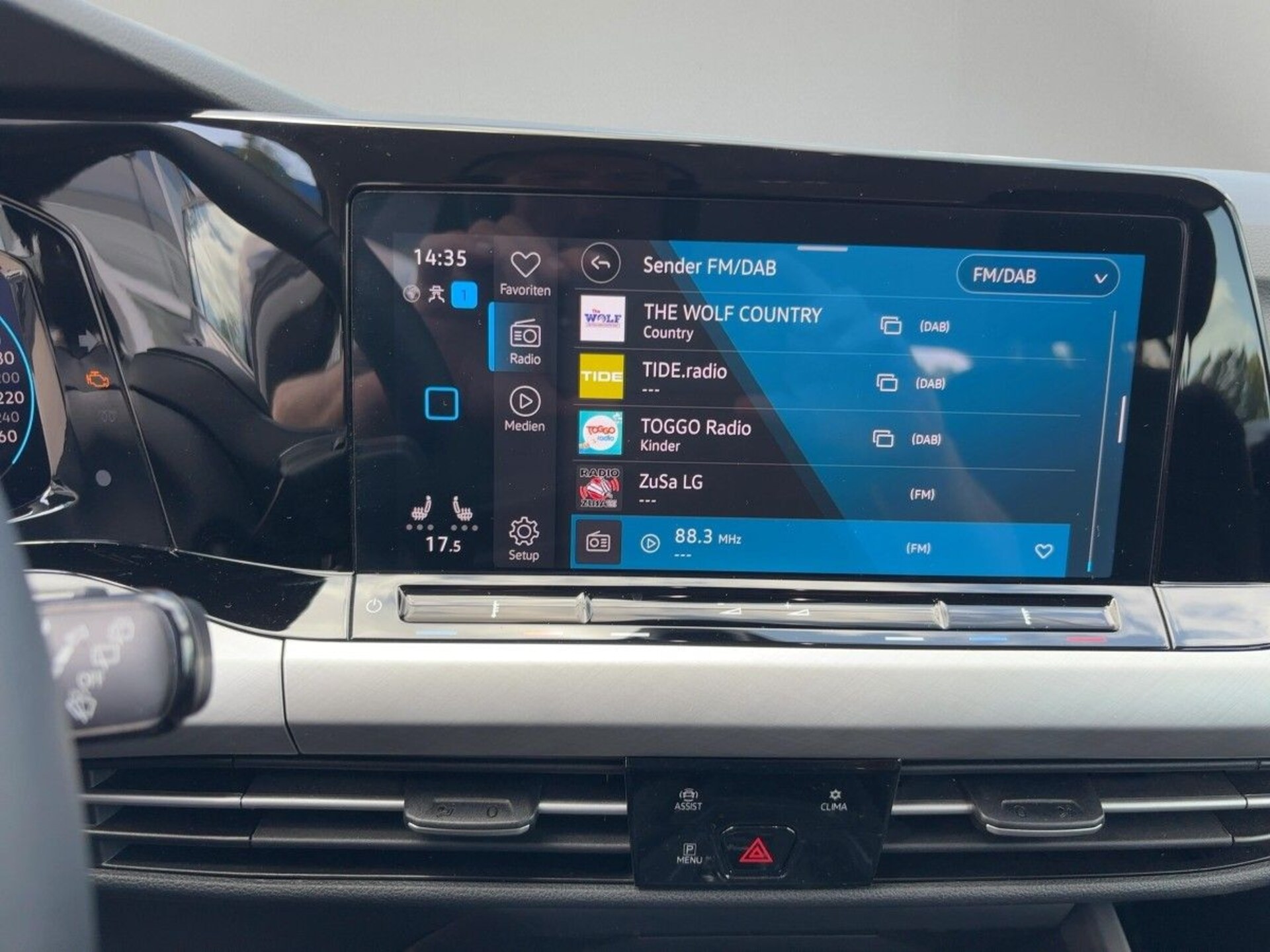 Volkswagen Golf Variant Life