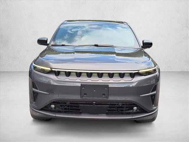 2024 Jeep Wagoneer S